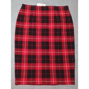 J. Jill Perfect Red Black Plaid Knit Pencil Skirt Sz Small Pull-on Lined Stretch